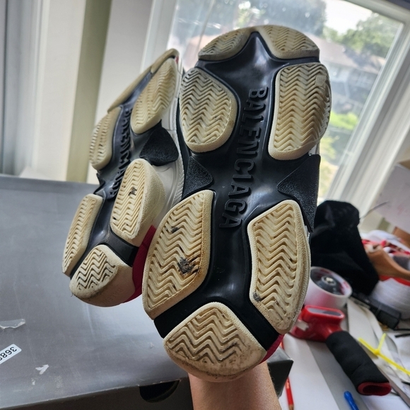 Balenciaga TRIPLE S SNEAKERS size 8 in VGUC - Picture 14 of 14
